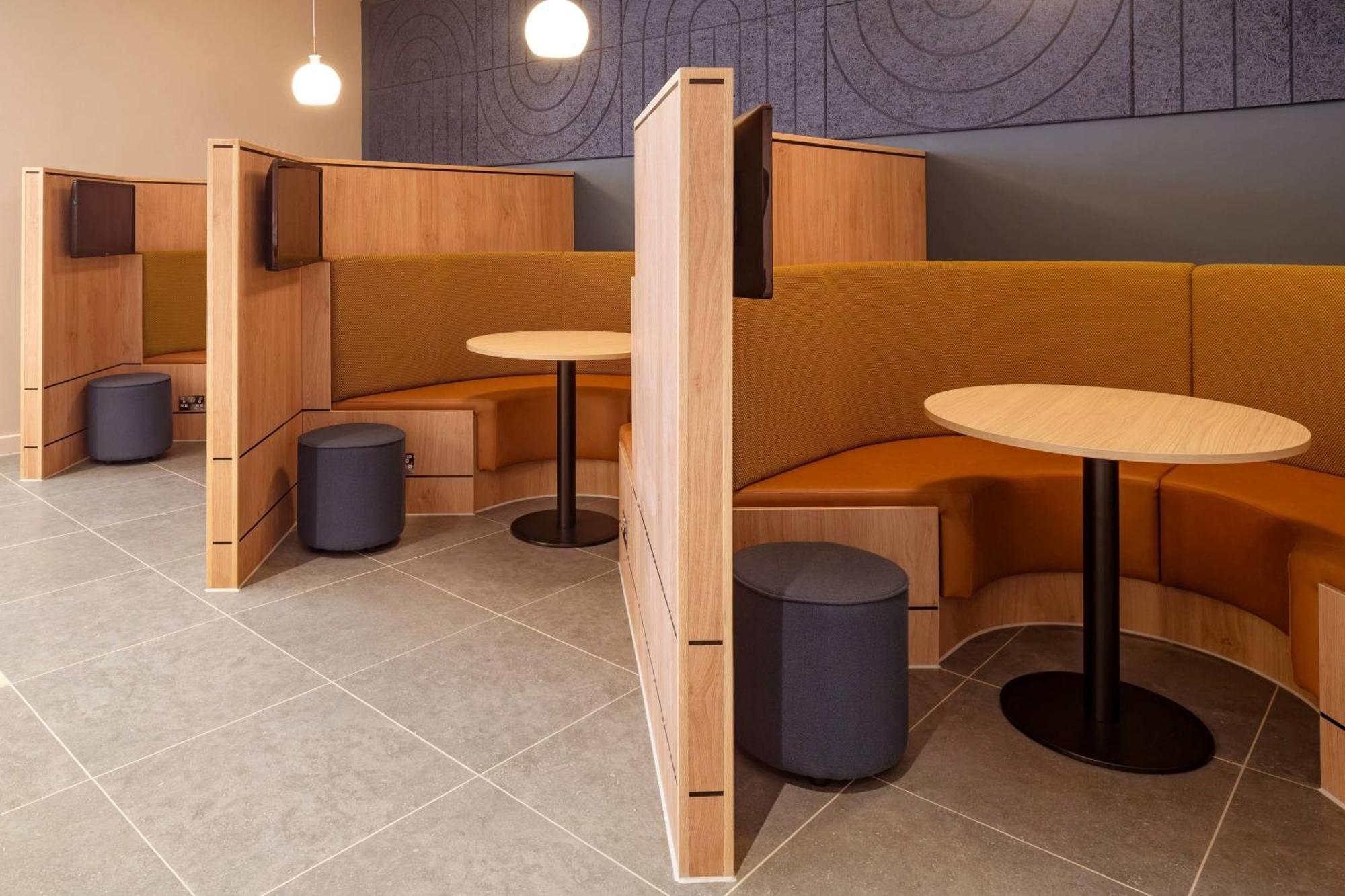 Courtyard By Marriott Stoke On Trent Staffordshire Hotel Bagian luar foto