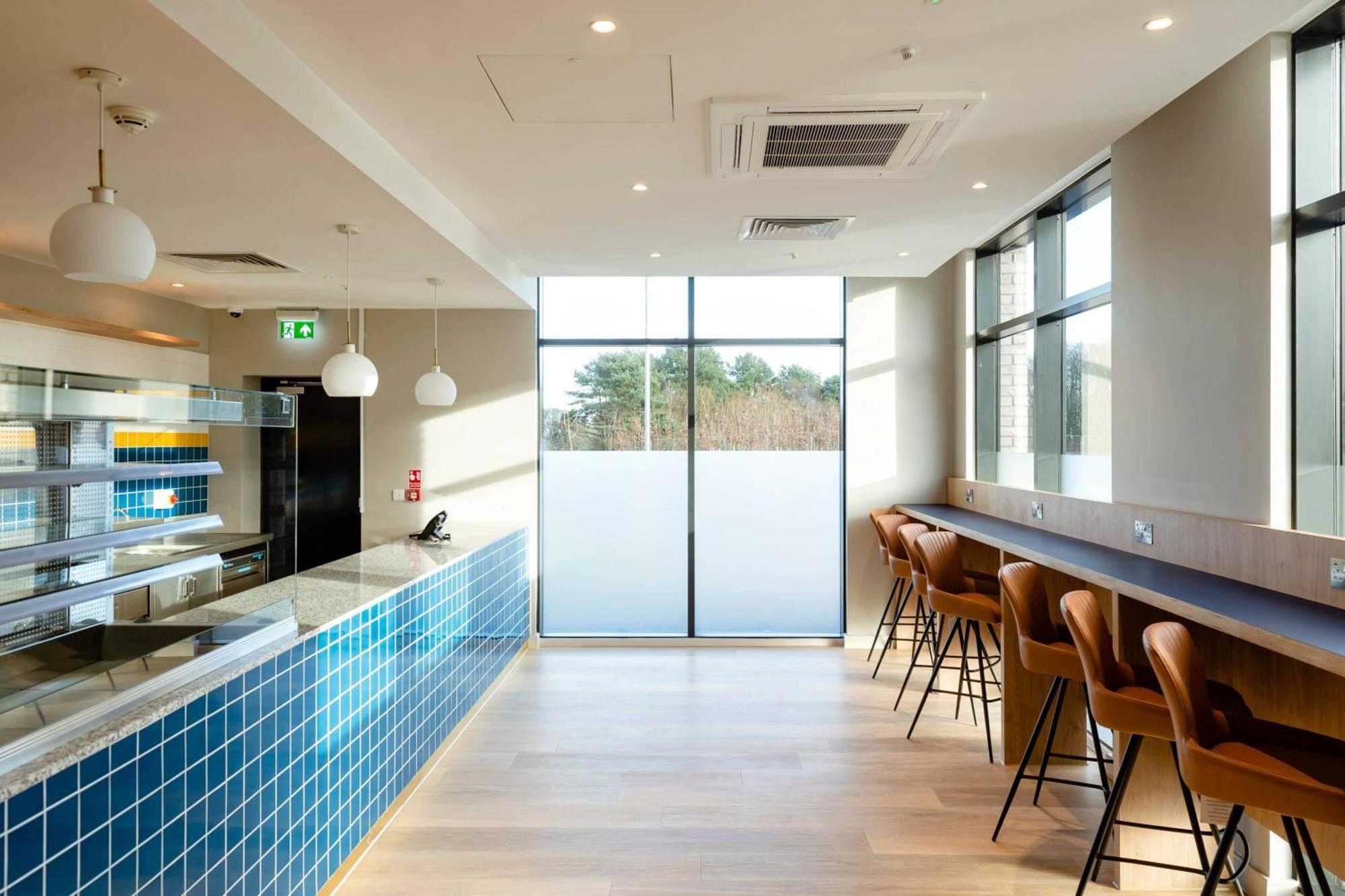 Courtyard By Marriott Stoke On Trent Staffordshire Hotel Bagian luar foto